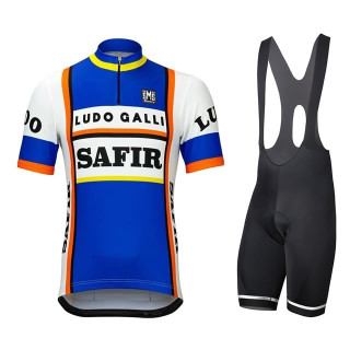Conjunto de ciclismo corto Santini: comodidad y frescura para tus rutas