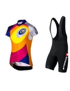 Conjunto corto de ciclismo Assos: comodidad y frescura para tus rutas