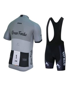 Conjunto de ciclismo corto Strava para estar cómodo y fresco en tus rutas 2