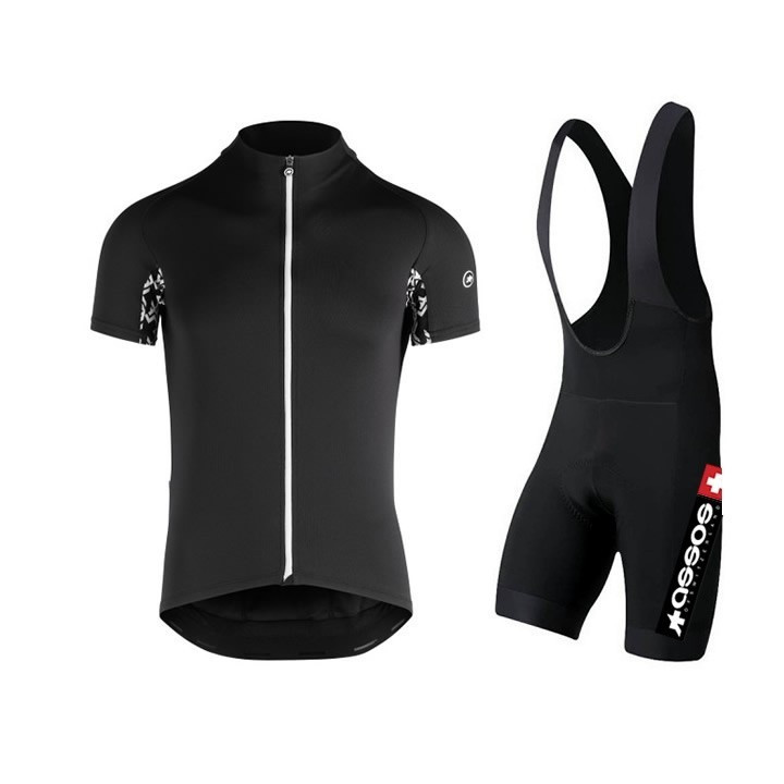 Conjunto Corto de Ciclismo Assos: Comodidad y Estilo para el Verano