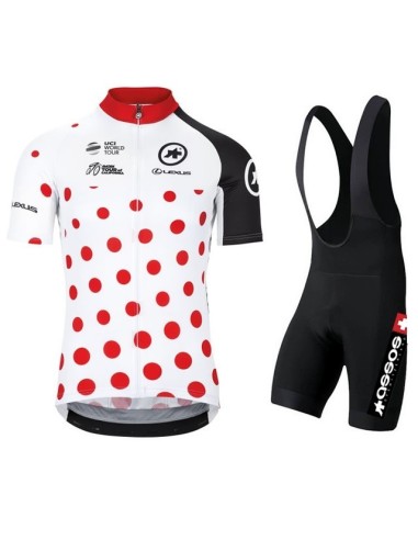 Conjunto de ciclismo Assos: comodidad y frescura para tus rutas