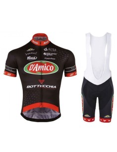 Conjunto de ciclismo Bottecchia: comodidad y estilo para tus paseos de verano