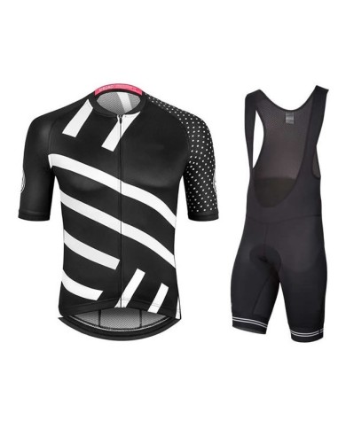 Equipación de ciclismo Ronix: comodidad y frescura para tus rutas