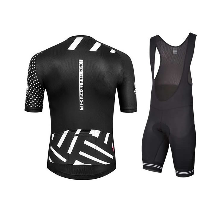 Equipación de ciclismo Ronix: comodidad y frescura para tus rutas