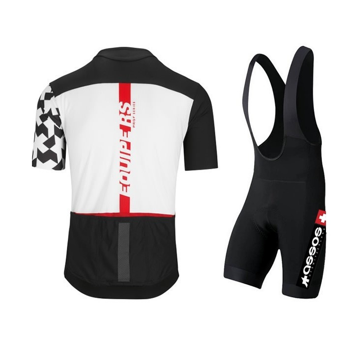 Conjunto de ciclismo Assos: comodidad y estilo para tus rutas