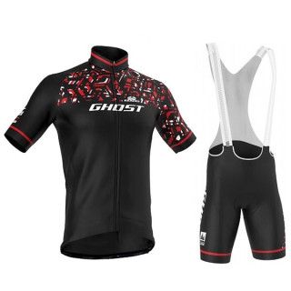 Conjunto corto de ciclismo Ghost: comodidad y estilo para tus rutas