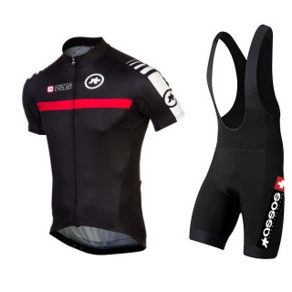 Conjunto corto de ciclismo Assos: comodidad y frescura para tus rutas