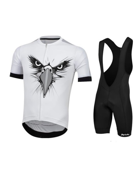 Conjunto de ciclismo corto Eagle: comodidad y frescura para tus rutas