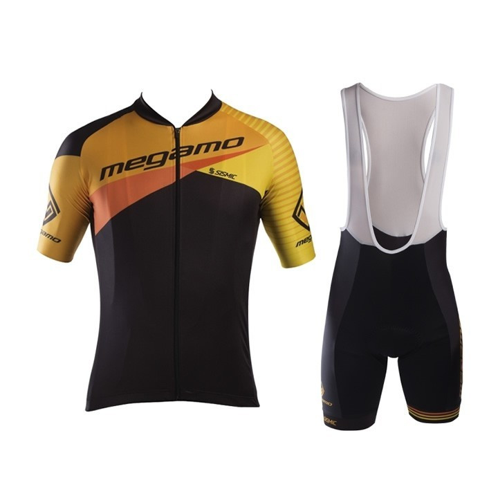 Conjunto corto de ciclismo Megamo: comodidad y estilo para tus paseos