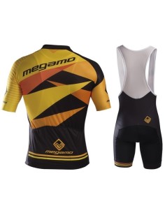 Conjunto corto de ciclismo Megamo: comodidad y estilo para tus paseos 2