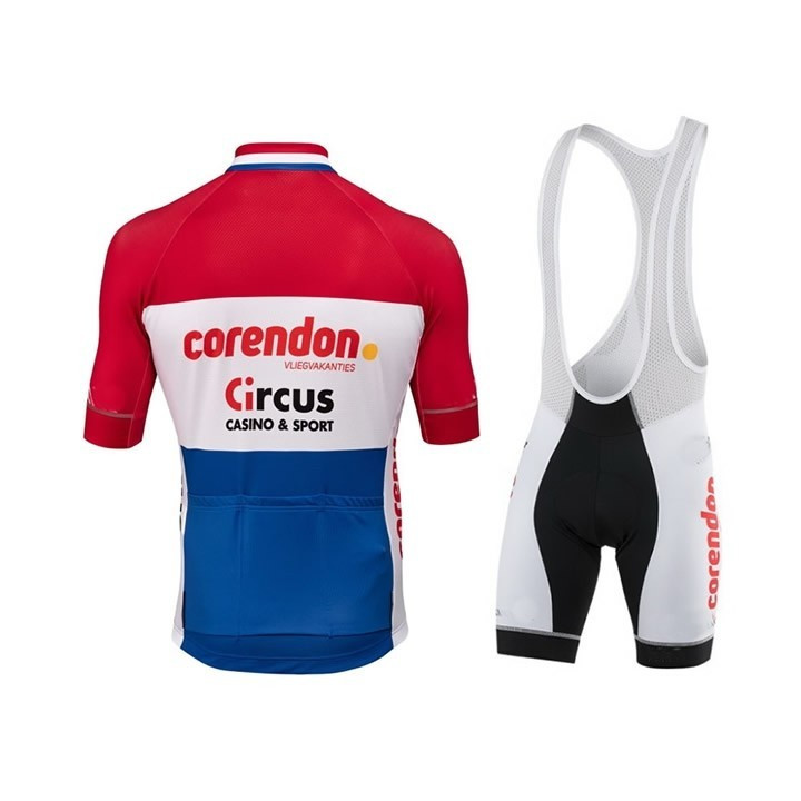 Conjunto corto de ciclismo Corendon: comodidad y estilo para tus rutas
