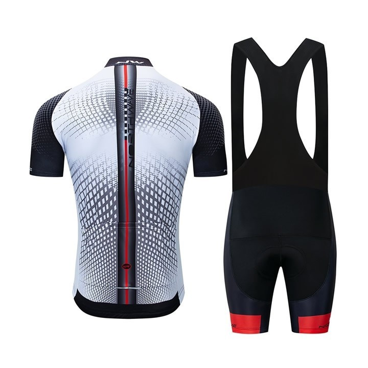 Conjunto de ciclismo Northwave: comodidad y frescura para tus rutas