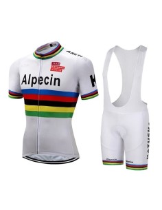 Conjunto de ciclismo Katusha: comodidad y estilo para tus paseos en verano