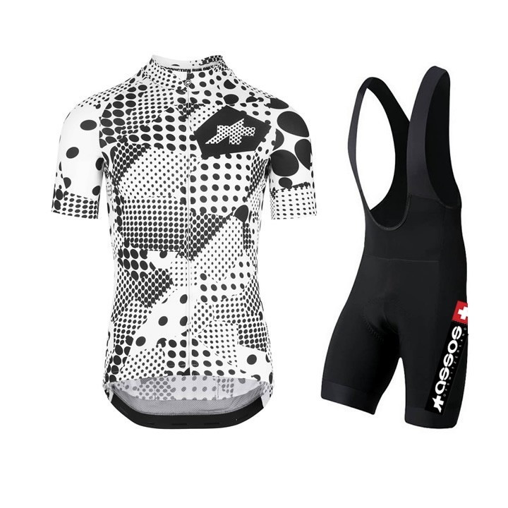 Conjunto corto de ciclismo Assos: comodidad y estilo para tus paseos