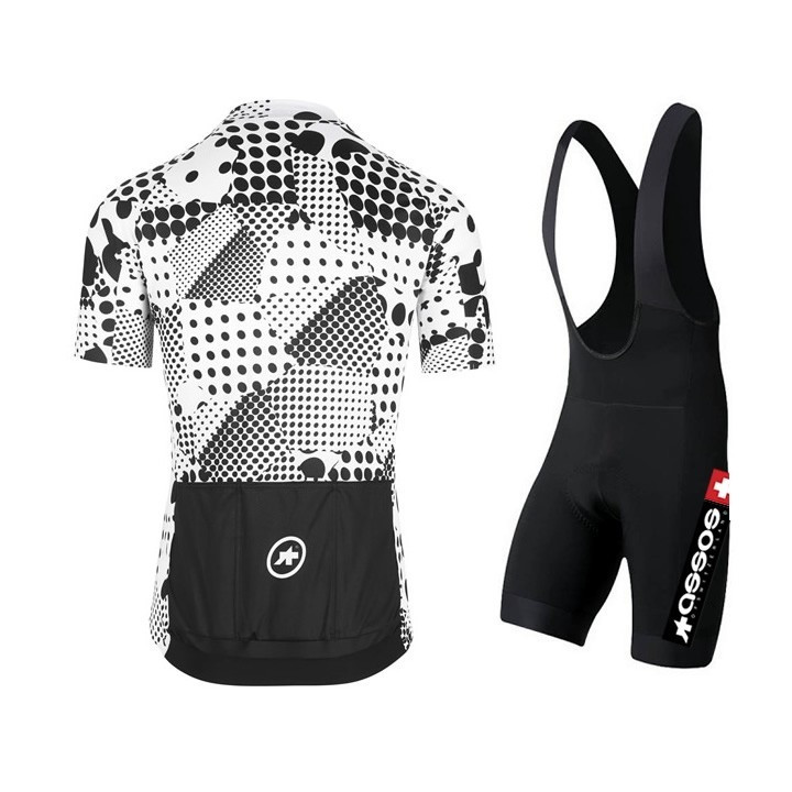 Conjunto corto de ciclismo Assos: comodidad y estilo para tus paseos