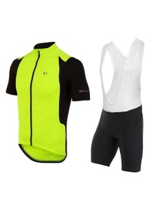 Conjunto corto de ciclismo Pearl Izumi: comodidad y frescura para tus paseos