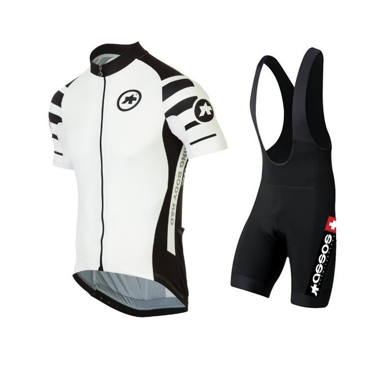 Conjunto de ciclismo Assos: comodidad y frescura para tus rutas de verano