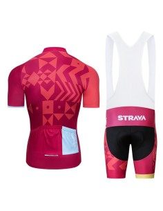 Equipación de ciclismo Strava: comodidad y estilo para tus rutas 2