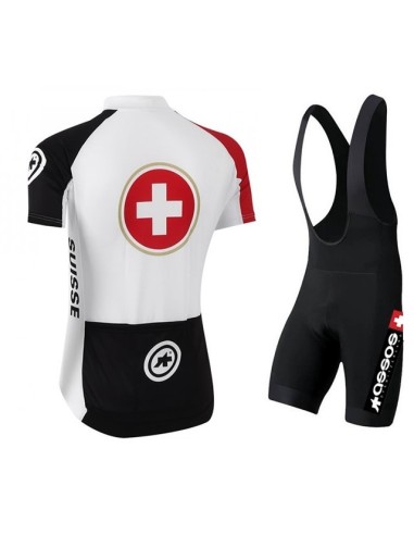 Conjunto corto de ciclismo Assos: comodidad y estilo para tus paseos