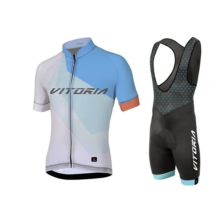 Conjunto de ciclismo corto en Vitoria: comodidad y estilo para tus rutas