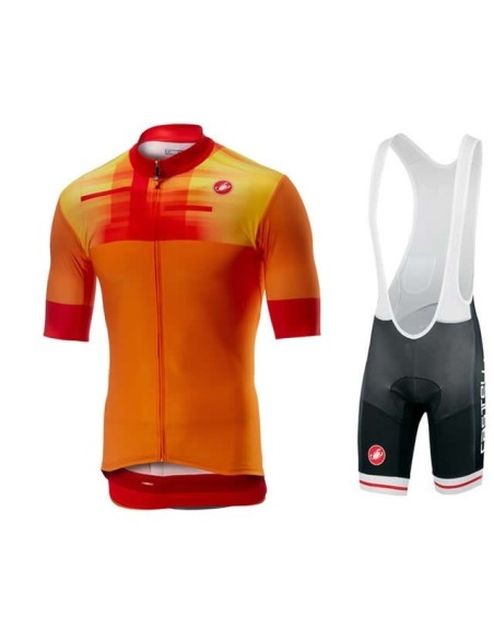 Conjunto corto de ciclismo Castelli: comodidad y estilo para tus rutas