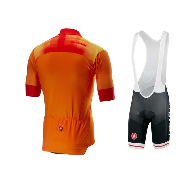 Conjunto corto de ciclismo Castelli: comodidad y estilo para tus rutas