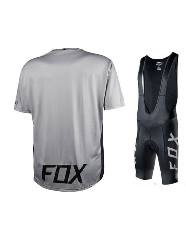 Conjunto corto de ciclismo Fox: comodidad y frescura para tus rutas