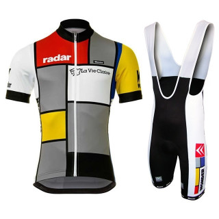 Conjunto corto de ciclismo Santini: comodidad y calidad para tus rutas