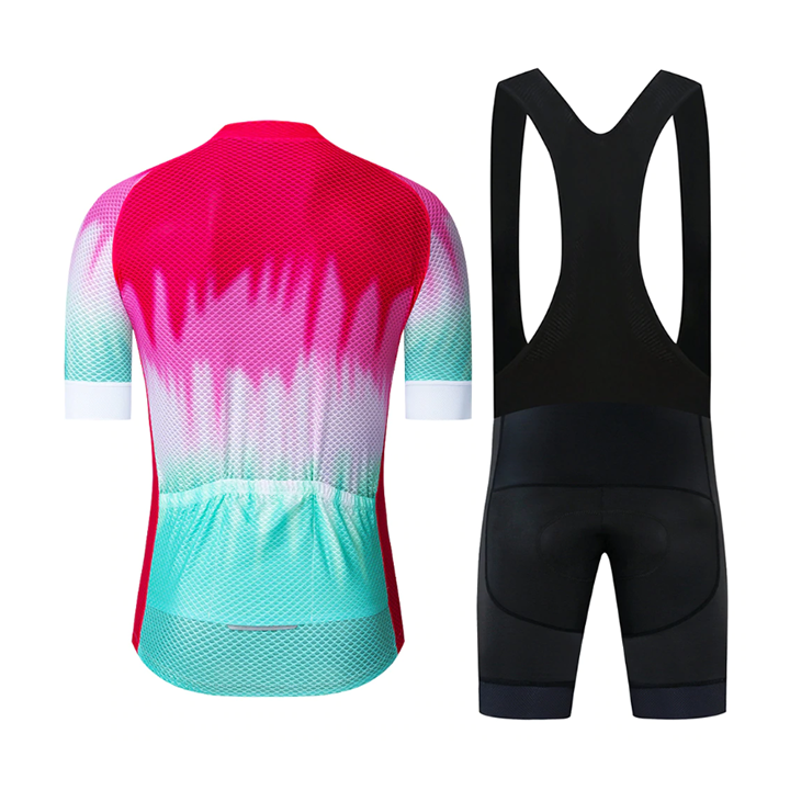 Conjunto de ciclismo corto Etixx: comodidad y frescura para tus rutas