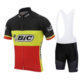 Conjunto de Ciclismo Corto BIC: Comodidad y Estilo para el Verano