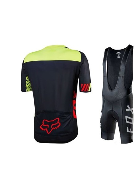 Equipación de ciclismo Fox: comodidad y frescura para tus paseos de verano