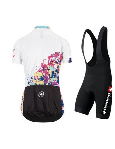 Conjunto corto de ciclismo Assos: comodidad y estilo para tus rutas