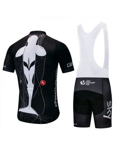 Conjunto de ciclismo SKY: comodidad y frescura para tus rutas