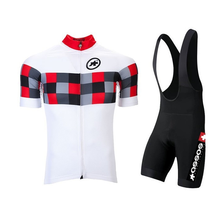 Conjunto corto de ciclismo Assos: comodidad y estilo para tus rutas