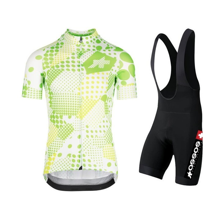 Conjunto corto de ciclismo Assos: comodidad y frescura para tus paseos