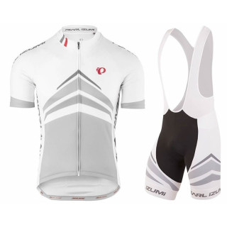 Conjunto Corto de Ciclismo Pearl Izumi para un Verano Cómodo y Fresco