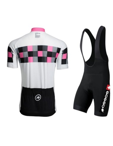 Conjunto Corto de Ciclismo Assos: Comodidad y Estilo para el Verano