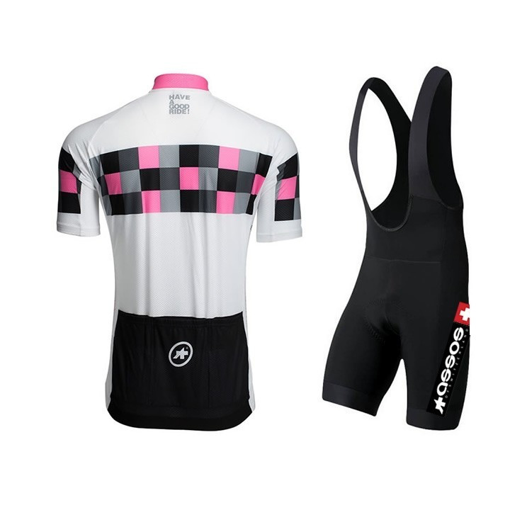 Conjunto Corto de Ciclismo Assos: Comodidad y Estilo para el Verano