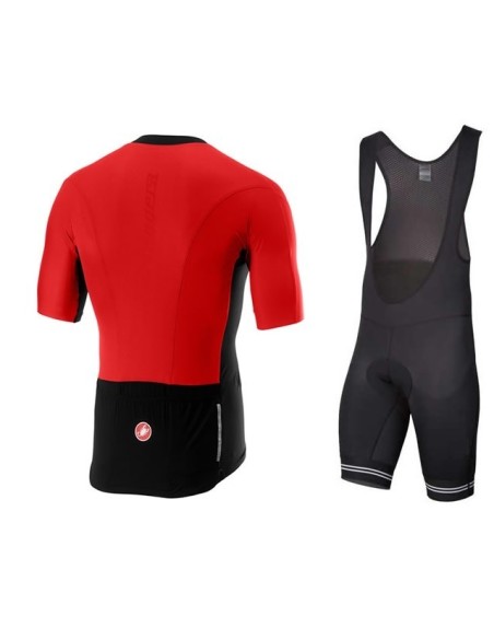 Conjunto corto de ciclismo Castelli: comodidad y estilo para tus rutas
