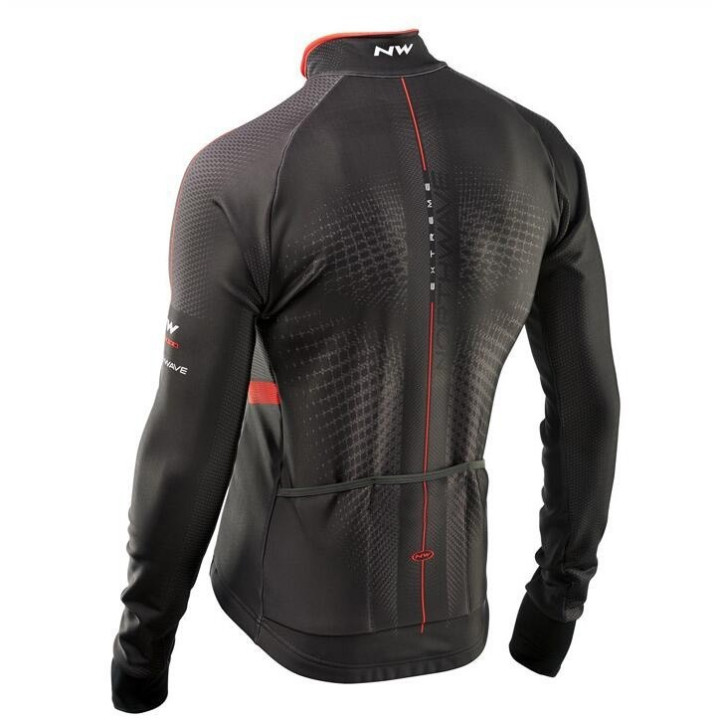 Maillot largo Northwave: confort y estilo para tus rutas en bici