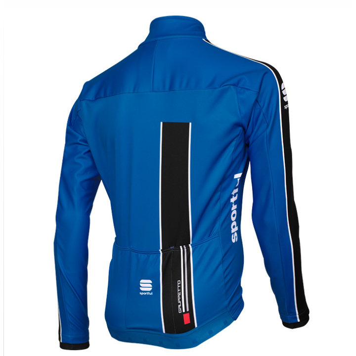 Maillot térmico Sportfull para ciclistas: comodidad y tecnología al pedalear