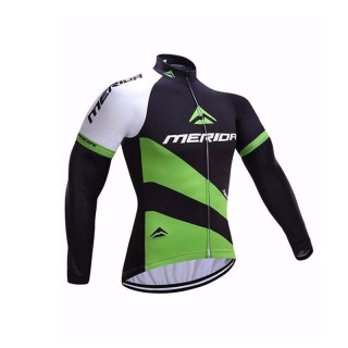 Maillot térmico Merida: comodidad y estilo para tus rutas en bici