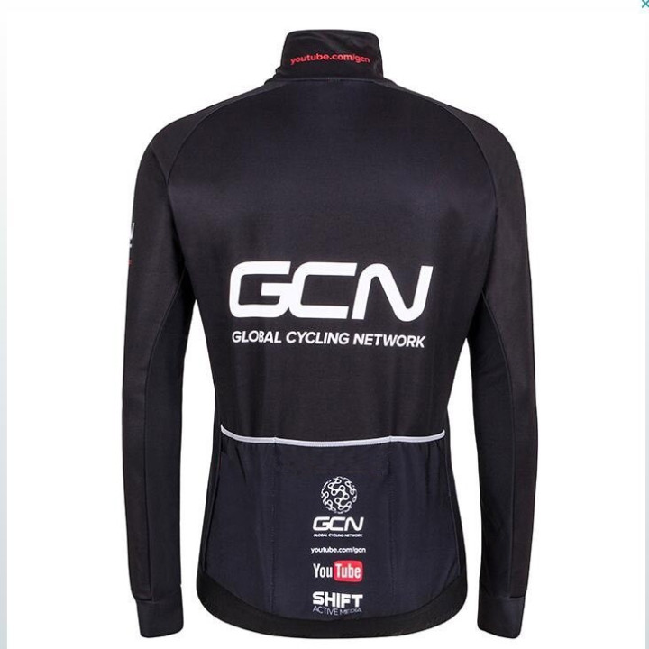Maillot térmico GCN: la mejor opción para tus paseos en bici