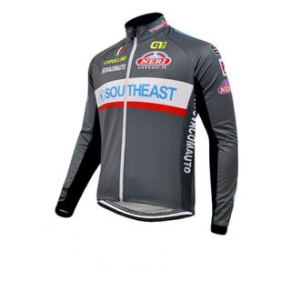Maillot ciclismo térmico Southeast: comodidad y tecnología para tus rutas