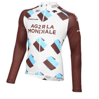 Maillot de ciclismo térmico Ag2r: comodidad y frescura para tus rutas