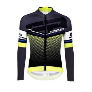 Maillot térmico Santini: comodidad y estilo para tus rutas en bicicleta