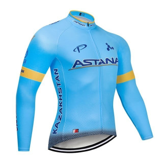 Maillot térmico Astana para ciclistas: comodidad y estilo en cada pedalada