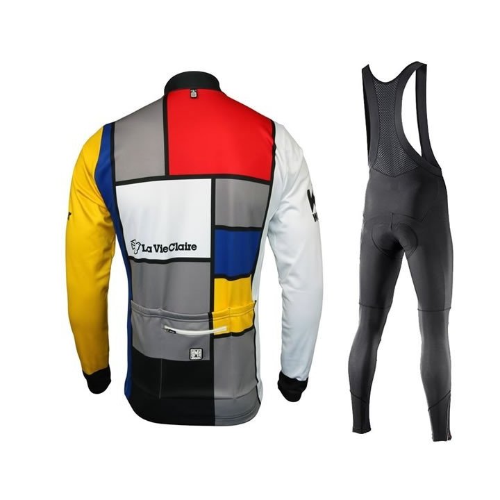 Equipación térmica de ciclismo Santini para estar cómodo en cualquier clima