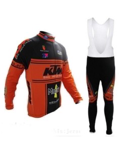 Equipación de ciclismo térmica KTM: comodidad y calidad para tus rutas