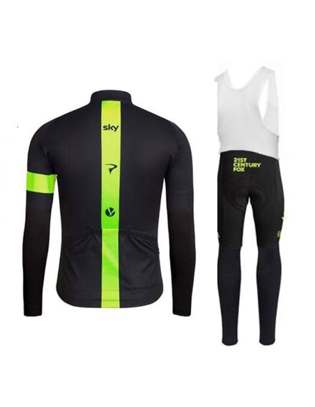 Equipación térmica de ciclismo SKY: comodidad y estilo para tus rutas